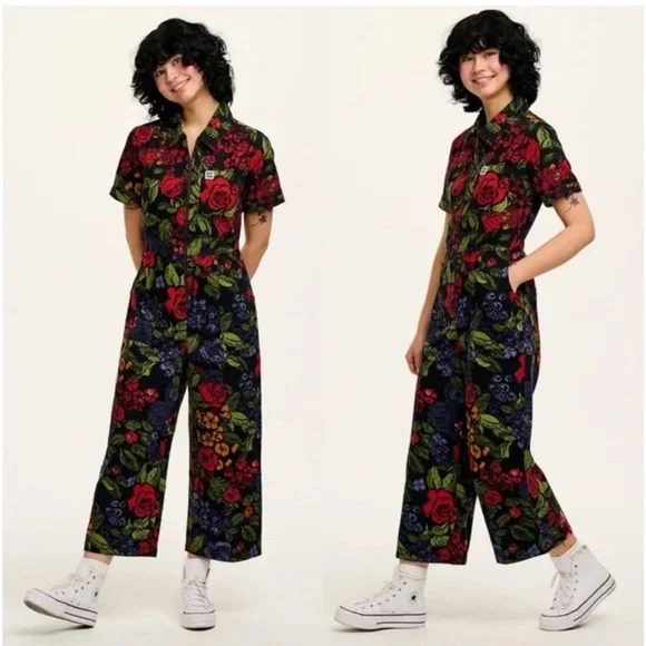 Lucy & Yak Ragan Organic Cotton Cropped Jumpsuit in Maria Print - Picture 1 of 12